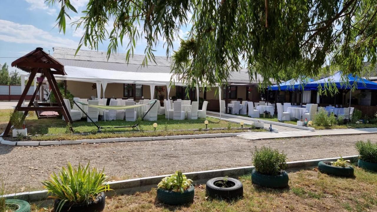 Gigios Sport&Relax Villa Bailesti Exterior photo